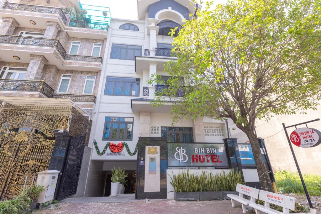 Bin Bin Hotel 14 Near Vstar School D7 – Ho Chi Minh City